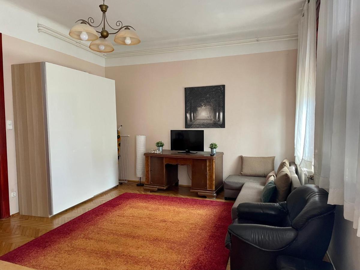 Rudolf House Appartement Boedapest Buitenkant foto